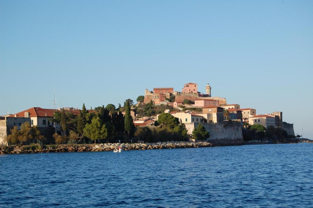 Hotel Acquamarina Portoferraio Ruang foto