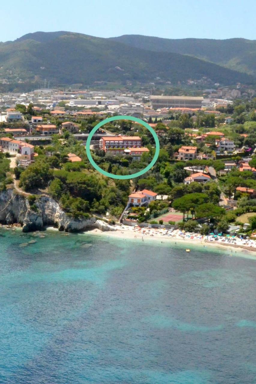 Hotel Acquamarina Portoferraio Bagian luar foto