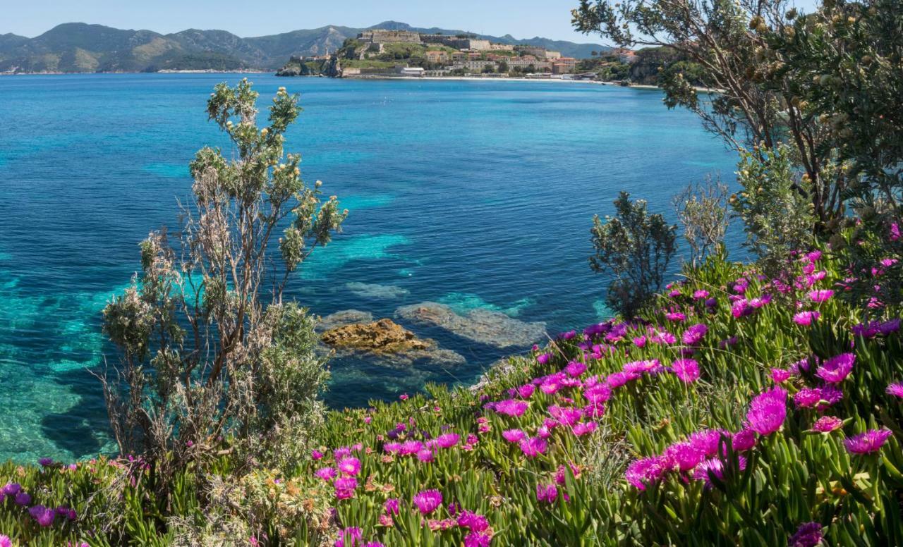Hotel Acquamarina Portoferraio Bagian luar foto